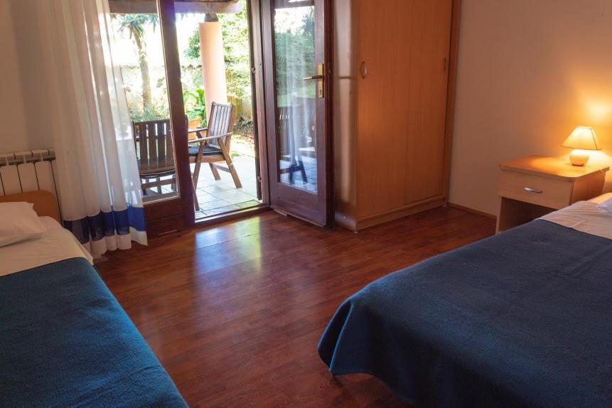 Apartments Ellen บานโจเล ภายนอก รูปภาพ